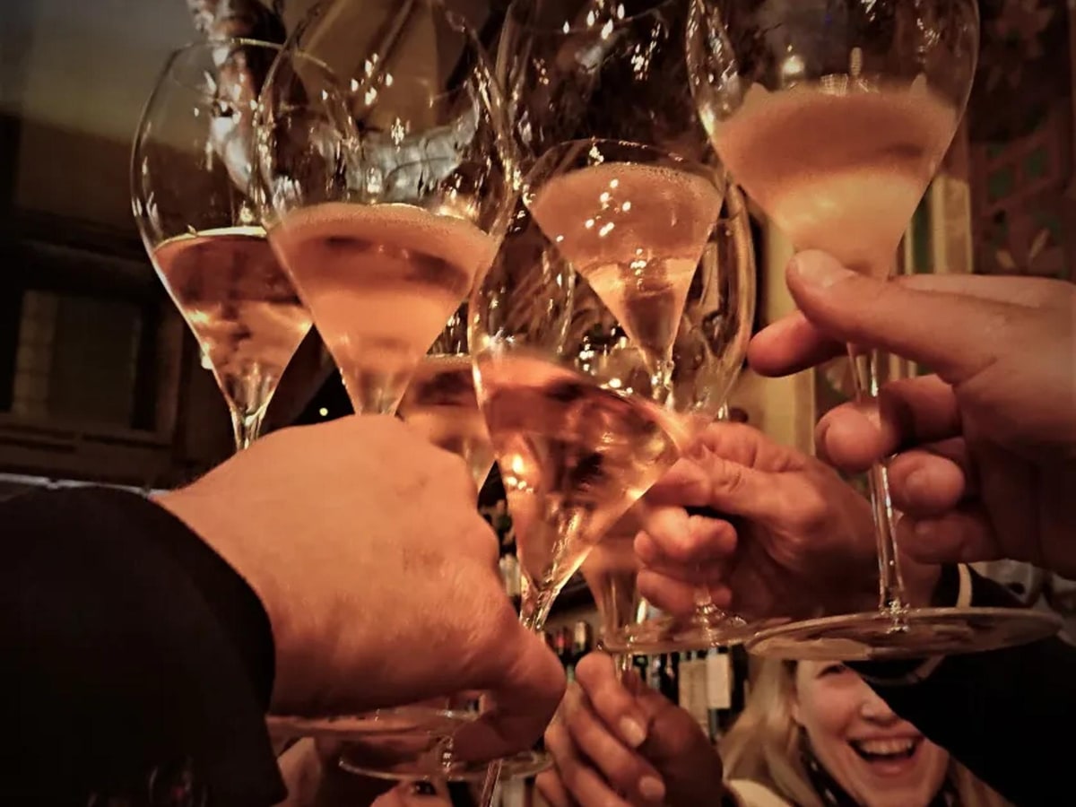 Young Wine Society x Champagne Fox - New Year Sparklings!