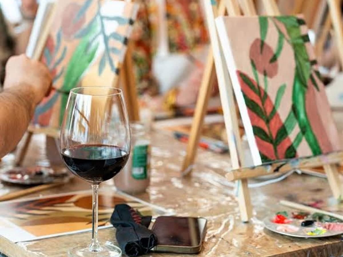 Young Wine Society | DIY Winter Craft Night ❄️